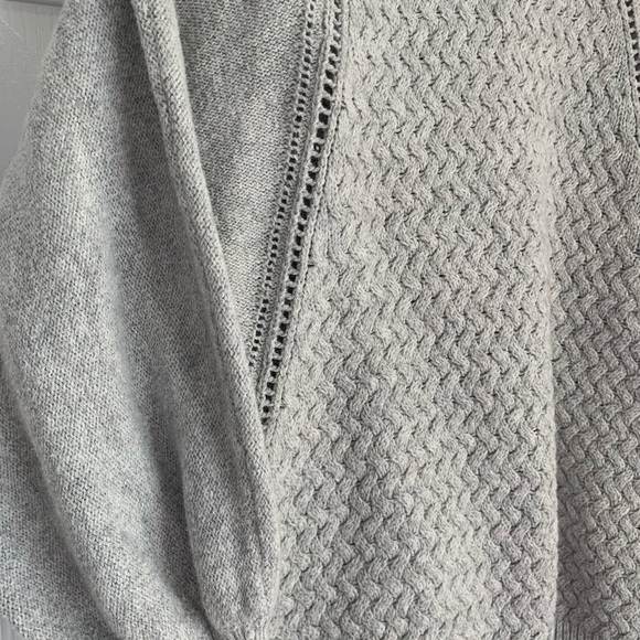 Rw & Co. sweater - Picture 2 of 6